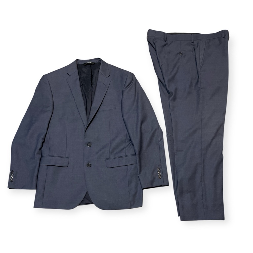 Men's Jos. A. Bank 2piece Wool Traveler Greenwich Suit Blue 41R 35 Waist